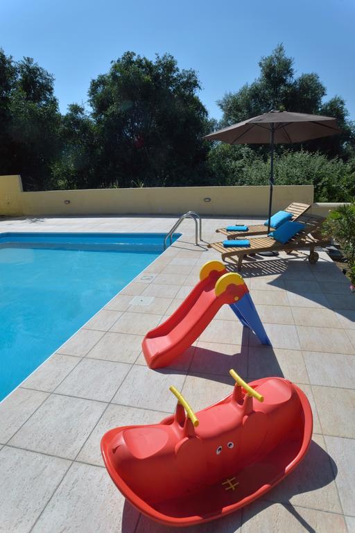 Melitta Villa Ágios Ioánnis Pokoj fotografie